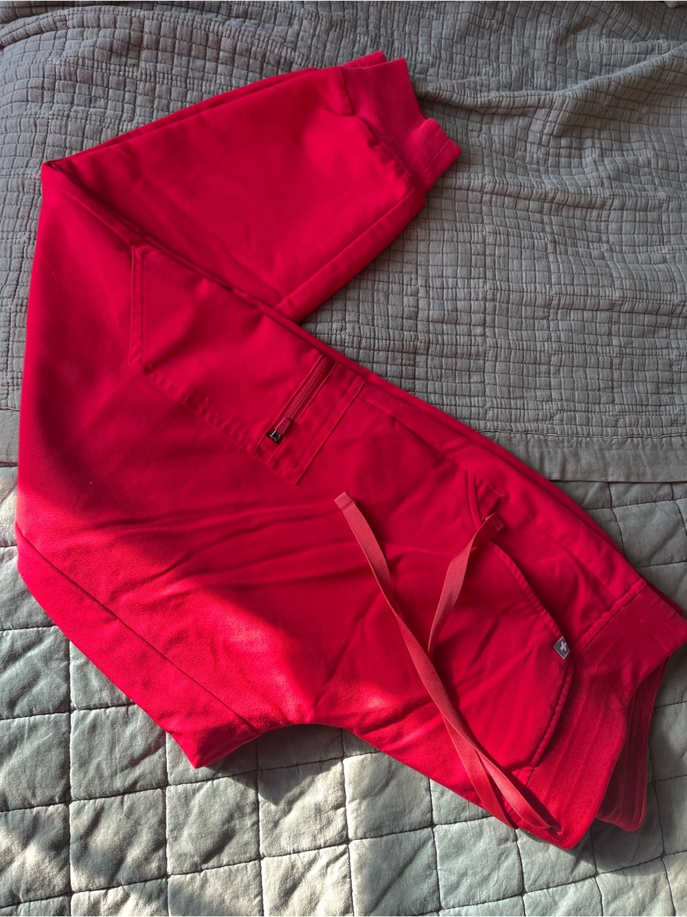 FIGS High-Rise Zamora Jogger Scrub Pants